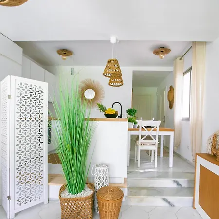 Apartment Stylish Boho Chic 10 Min Walk From MIJAS COSTA