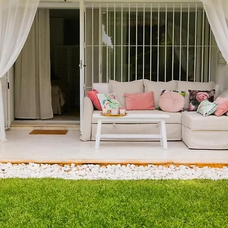 Stylish Boho Chic 10 Min Walk From