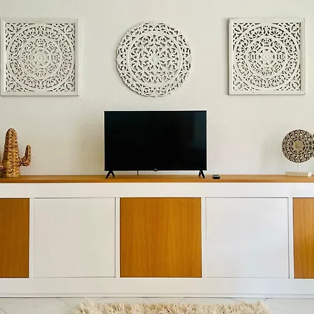 Stylish Boho Chic 10 Min Walk From Apartment MIJAS COSTA